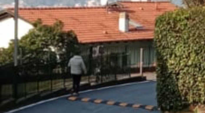 Mandello. Installato il dosso rallentatore in via per Maggiana dosso maggiana mandello