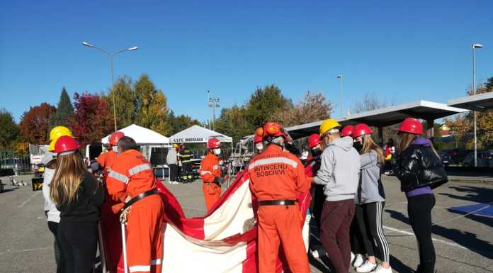 La Protezione Civile nelle scuole: esercitazione all’istituto Viganò