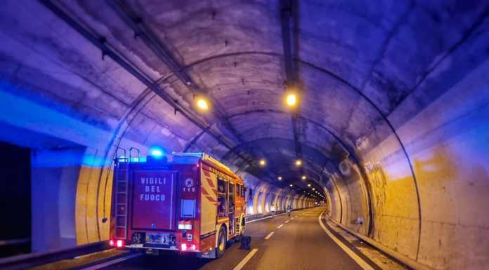 SS36. Incidente nella galleria Luzzeno, una corsia rimasta chiusa per 2 ore Galleria Luzzeno SS36