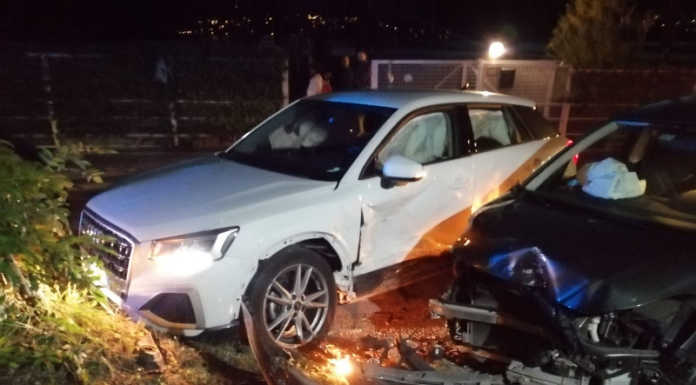 Varenna. Incidente tra auto lungo via Roma incidente varenna
