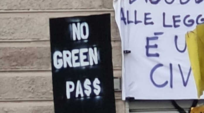 No Vax: due lecchesi tra i denunciati alla manifestazione a Milano