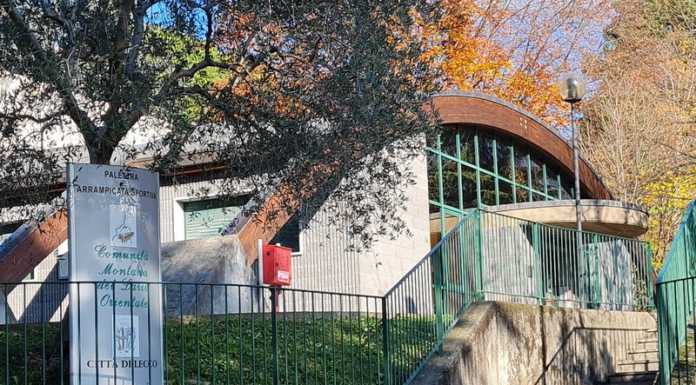 Nuova palestra arrampicata: bar, sala boulder e struttura speed regolamentare