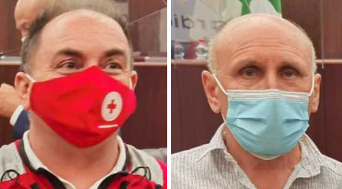 Salvarono comitiva dall’incendio, autista ed educatore premiati da Mattarella