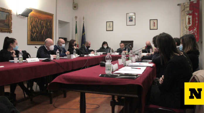 Cernusco, aria tesa in aula. Il sindaco richiamato al rispetto della forma