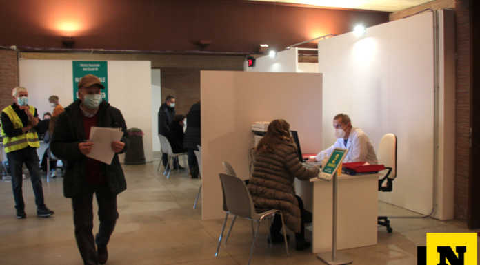Merate, in funzione l’hub all’Area Cazzaniga: 600 vaccinazioni al giorno