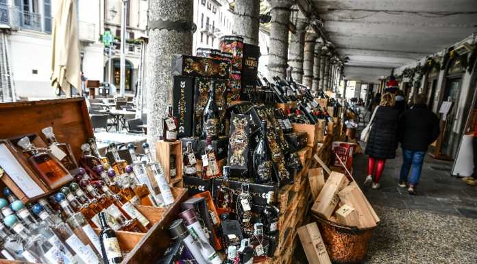 L’enoteca di Frigerio si sposta all’aperto: vini e molto altro