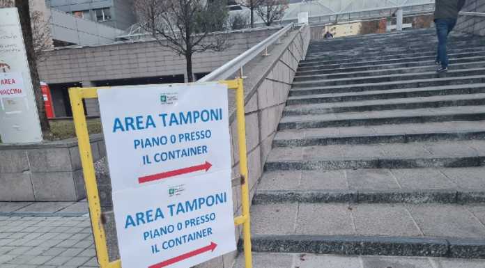Italia Viva Lecco: “Chiediamo al Governo di riaprire i drive through”