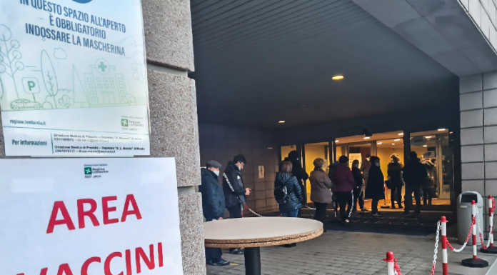Covid. Iniziate le vaccinazioni anche in ospedale: attivate sei linee
