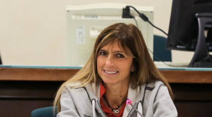 Volley. Covid e campionati fermi. “Si sta riproponendo lo scenario di un anno fa”