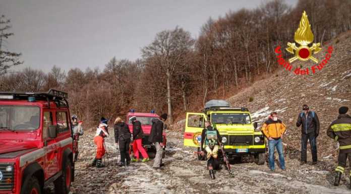 Bobbio, funivia ferma per il vento: 200 persone da riportare a valle