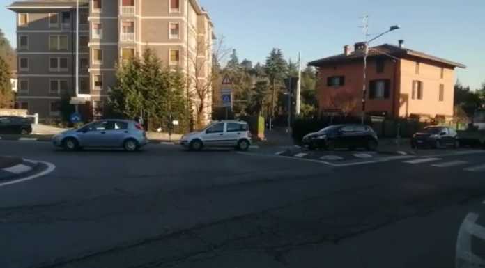 Merate, camion bloccato per un guasto a Pagnano: lunghe code merate code