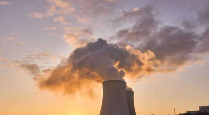 Referendum sul nucleare? MS5 lariano contrario: “Pericoloso e anacronistico”