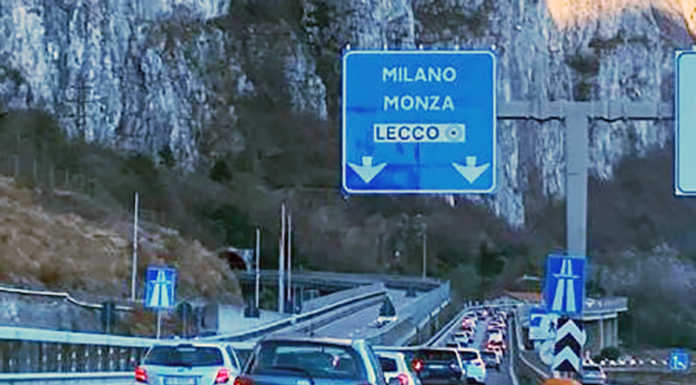 Traffico. Rientro in coda per tanti automobilisti, anche per colpa degli incidenti traffico ss36 Strada Statale 36