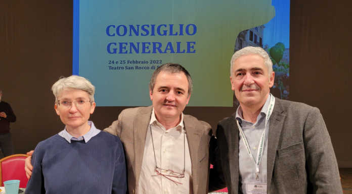Scaccabarozzi confermato segretario generale della Cisl Monza Brianza Lecco La Segreteria appena riconfermata: da sinistra Annalisa Caron, Mirco Scaccabarozzi, Roberto Frigerio