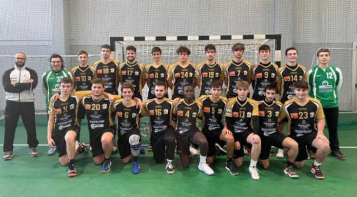 Pallamano. In serie B sconfitta del Salumificio Riva contro Valpellice La formazione del Salumificio Riva Molteno di serie B