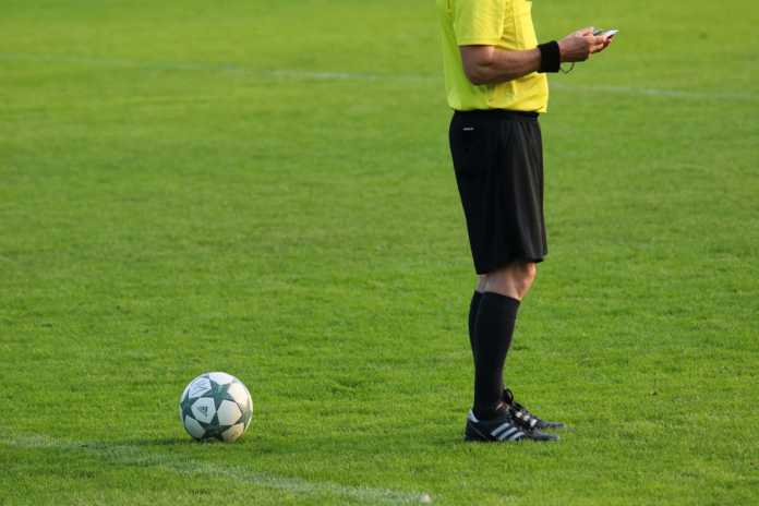 Pallone Calcio Arbitro