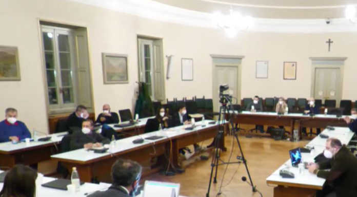 IMU invariata, novità sull’addizionale Irpef. Centrodestra chiede agevolazioni