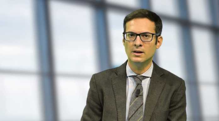 Ernie addominali: quali soluzioni? Intervista al dott. Gobatti