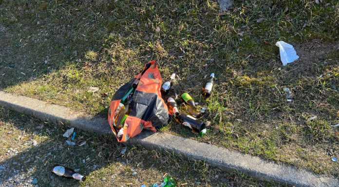 Germanedo. Ancora rifiuti all’imbocco dei sentieri