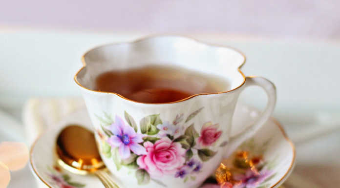 Synlab, nuovo appuntamento con i Tè della Salute tazza te