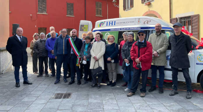 Cernusco: un nuovo Fiat Doblò per l’associazione Vo.Ce, “frutto di un lavoro corale”