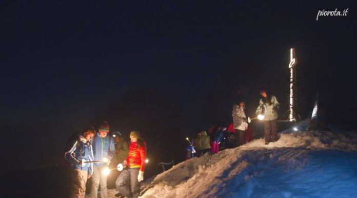 Luci di solidarietà, torna la fiaccolata a sostegno del Kalika Family Hospital Luci di solidarietà_fiaccolata