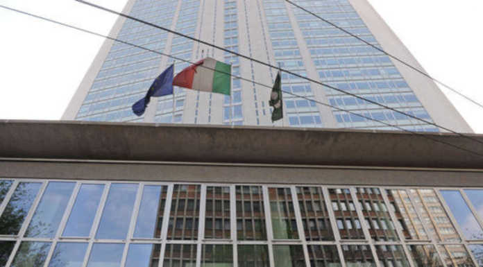 Welfare. Dalla Regione 2 milioni di euro per il lavoro di assistenza e cura Palazzo Pirelli Regione Lombardia