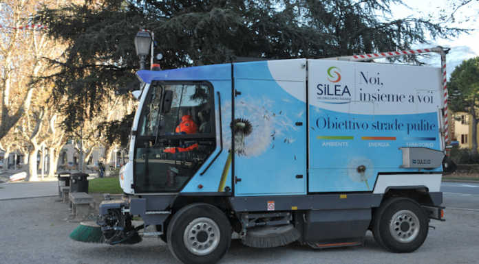 Sinergia tra Lrh e Silea per il riuso: l’acqua depurata servirà per la ricarica delle spazzatrici