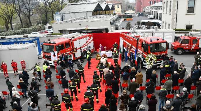 L’addio dei pompieri a Diego Busdon: “Eri una colonna dei Vigili del Fuoco”