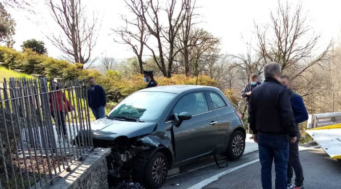 Nibionno, auto si schianta contro un muro: soccorso 85enne