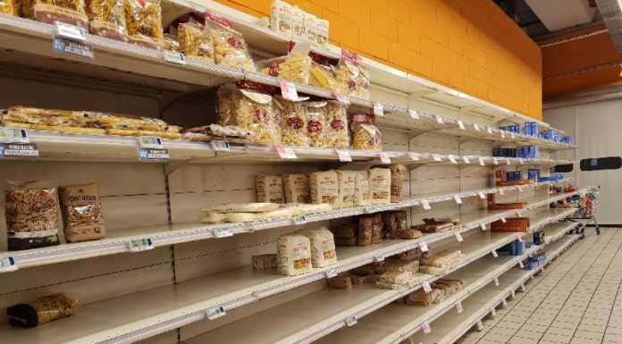 Grande distribuzione. Corsa all’acquisto, Iperal rassicura: “La merce non manca”