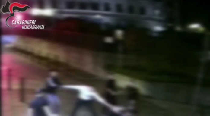 Baby gang a Monza, 13 indagati per rapina, percosse e lesioni gravi