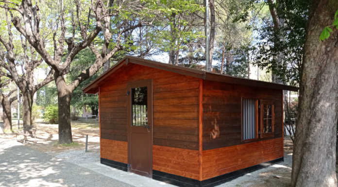 Completati i lavori all’InfoPoint di Mandello: la casetta riaprirà questo fine settimana