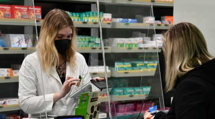 Ricambio generazionale nelle farmacie: oltre 300 assunti in dieci anni