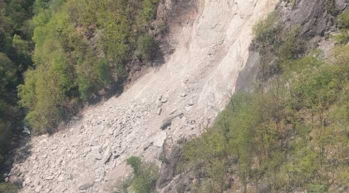 Grossa frana nel torrente Varrone, si interverrà d’urgenza