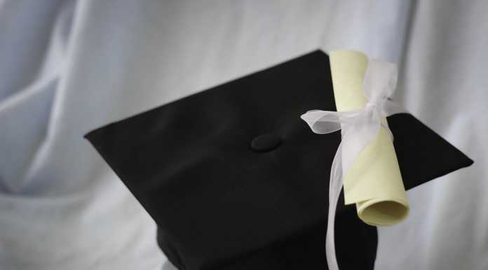 Stasera a Barzio consegnati i diplomi al merito scolastico