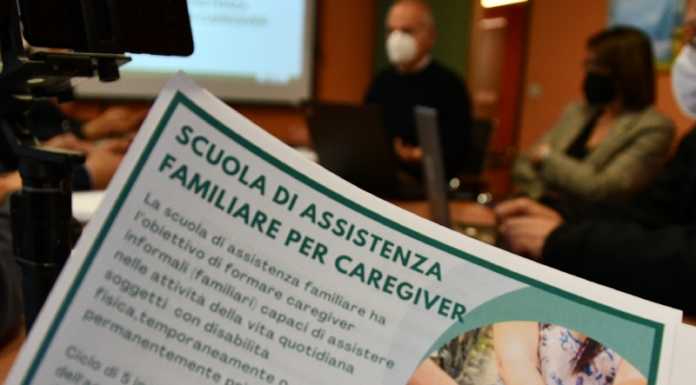 Una scuola per assistenti familiari: cinque serate promosse da ATS
