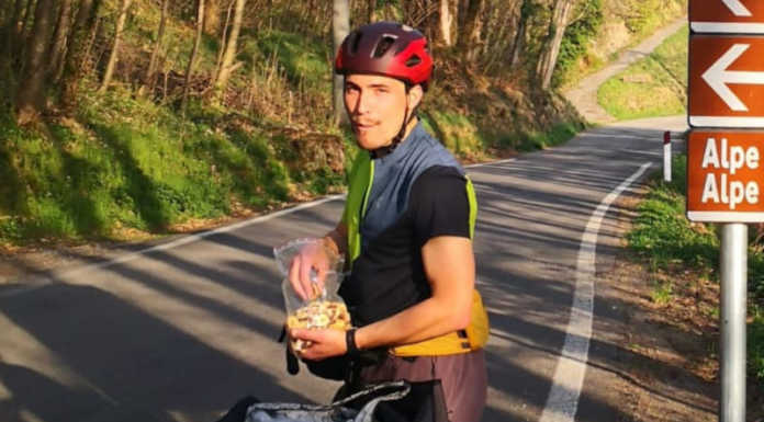 Da Introbio a Capo Nord, l’avventura su due ruote di Davide Decataldo