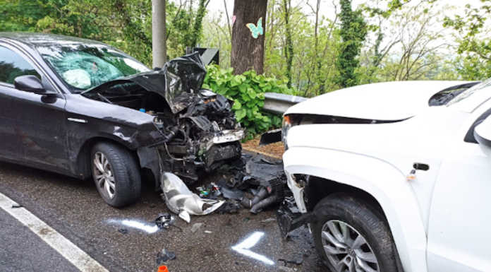 Imbersago, frontale alla curva Moratti: traffico in tilt sulla Sp 56