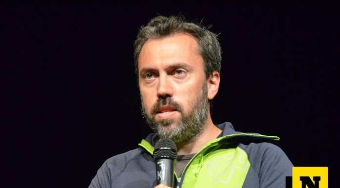 Masso sul sentiero per Erna. Si attende il sopralluogo del geologo Monti_Sorgenti_Eroi_di_Montagna