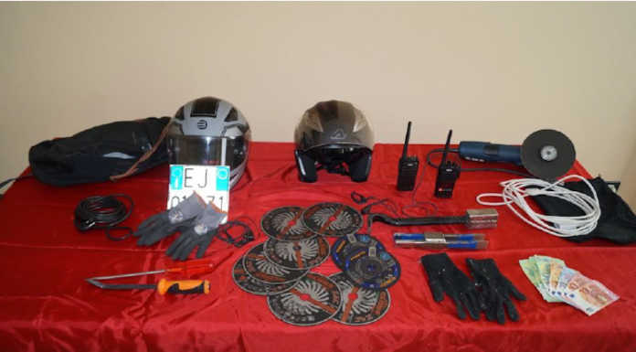 Paderno: rocambolesco inseguimento dopo il furto. Convalidati gli arresti