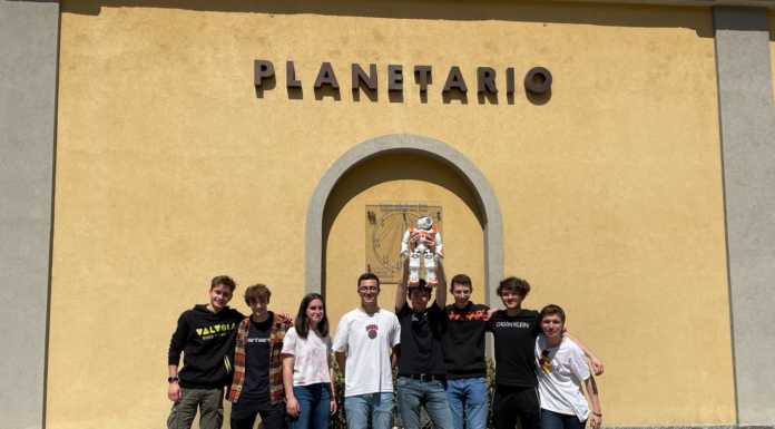 Il Liceo Grassi di Lecco conquista la finale della NAO Challange 2022 Squadra Naostellar Liceo Grassi