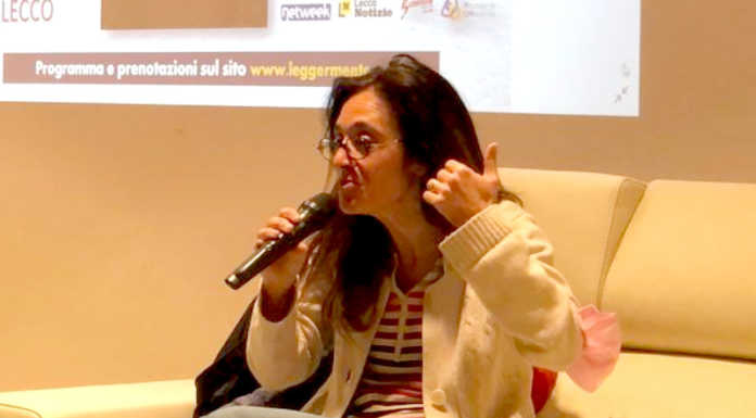 Leggermente parte col botto, pienone per Michela Marzano con “Stirpe e vergogna” Leggermente 2022 Michela Marzano