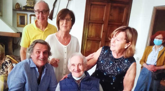 Airuno, il professor Carlo Gilardi ospite al pranzo del centro anziani