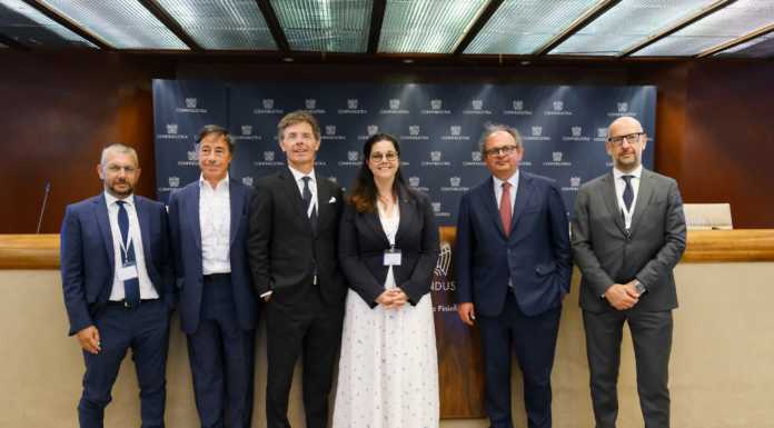 Confindustria: il lecchese Luigi Riva è il nuovo presidente Assoconsult La squadra di Assoconsult con il nuovo presidente Luigi Riva