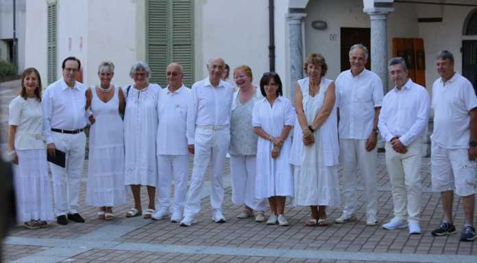 In cento alla “Cena in bianco” organizzata a Valmadrera