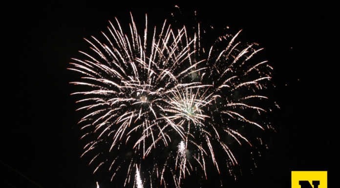 La magia dei fuochi d’artificio incanta Sartirana Fuochi d'artificio Sartirana
