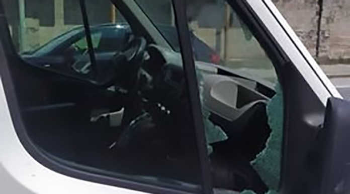 Bione. Furto da un furgone, rubati due zaini: l’appello di un lettore