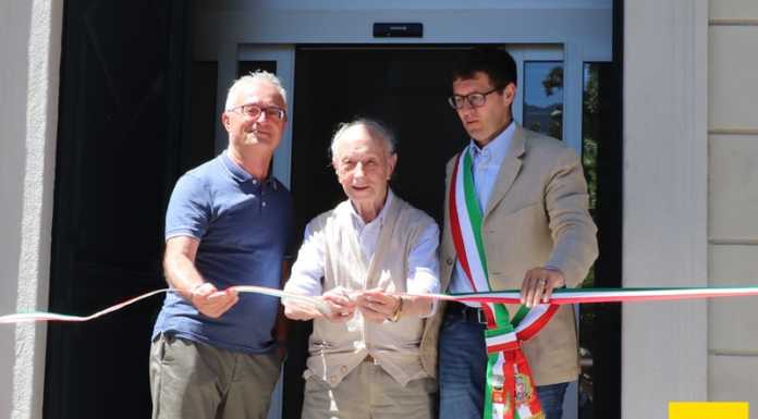 L’ex municipio di Olginate dopo i lavori di riqualificazione. Il sindaco: “Una rinascita” L'inaugurazione dell'ex municipio di Olginate dopo la riqualificazione