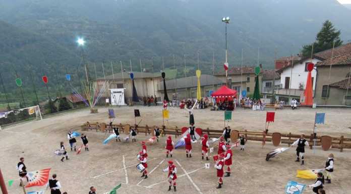 Primaluna, sabato 25 torna il Palio delle Frazioni, dopo due anni di stop forzato Primaluna Gruppo Sbandieratrori e Musici della Torre di Primaluna